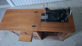 Máquina de coser antigua Sigma