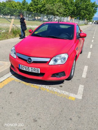 Opel Tigra 2005