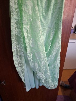 Vestidos de fiesta verde y blanco