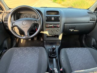 Opel Astra 2002