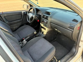 Opel Astra 2002