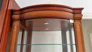 Vitrina Clásica Cristal Curvo Madera Maciza