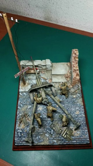 Diorama militar ( El martillo de 17 libras )