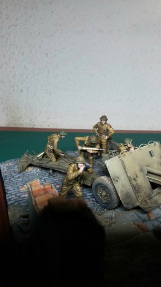 Diorama militar ( El martillo de 17 libras )