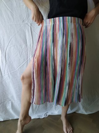 Falda midi Zara