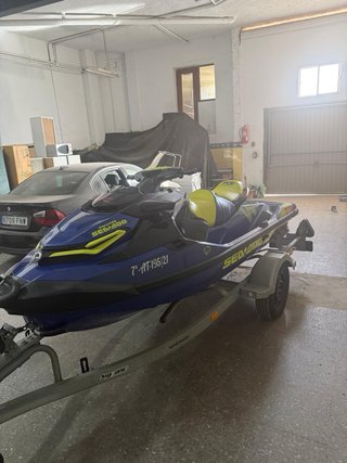 Moto de agua Sea-Doo GTX Wake pro