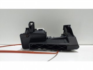 TAPA EXTERIOR COMBUSTIBLE A2518200197 53449