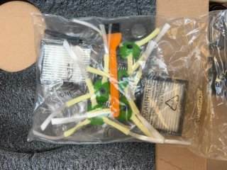 Robot Roomba i7 (i7158) + pack de recambio nuevo