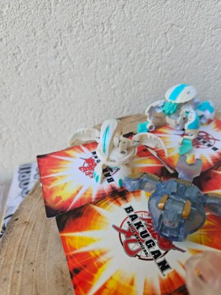 Bakugan B2 Pearl Ventus Wave