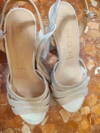 Zapatos de fiesta plateados tacón plataforma