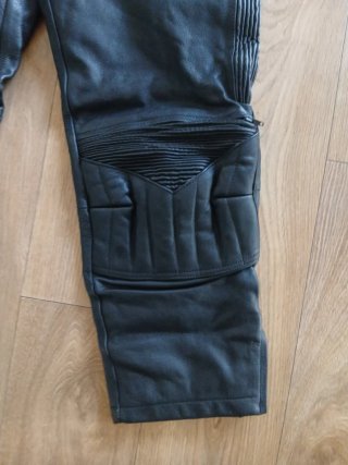 Pantalón Moto Garibaldi Cuero Negro