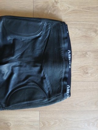 Pantalón Moto Garibaldi Cuero Negro