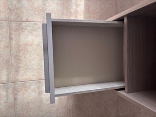 Mesa mueble de diseño de madera.
