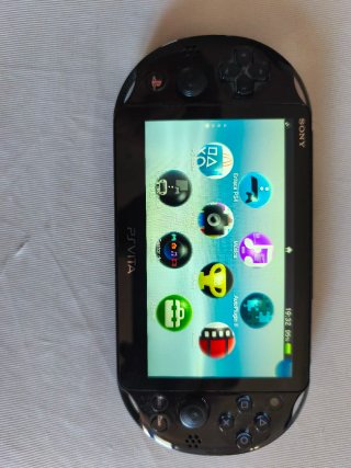Sony PSP Vita Negra + Funda
