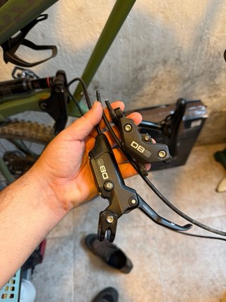 Frenos Sram DB8 4 pistones