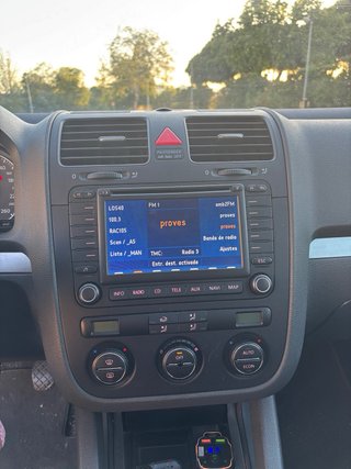 Volkswagen Golf 2005