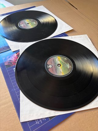 Status Quo - Rocking All Over The Years LP