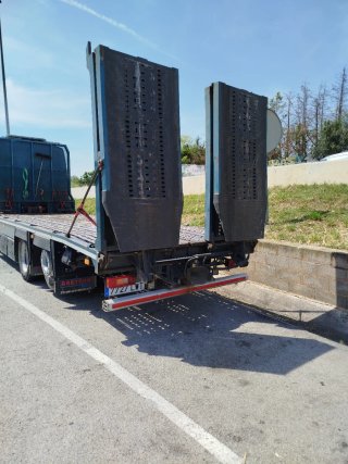 Volvo FM Portamaquinaria
