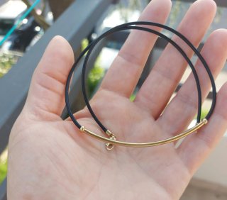 Girocollo oro 585..14kt caucciù nero