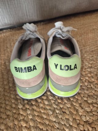 Zapatillas Bimba y Lola Beige y Azul