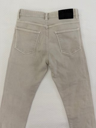 Pantalón Zara