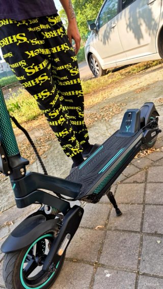 Patinete Eléctrico Bongo Y65