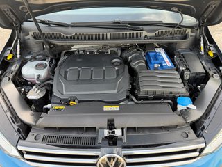 Volkswagen Touran 2.0TDI DSG Advancet&Navi 7Plaza