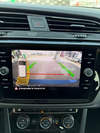 Volkswagen Touran 2.0TDI DSG Advancet&Navi 7Plaza