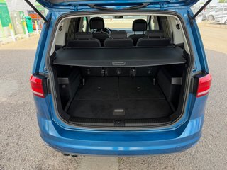 Volkswagen Touran 2.0TDI DSG Advancet&Navi 7Plaza