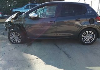 R16 llanta peugeot 208 5228863