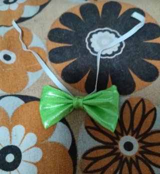 Pajarita niño verde brillante