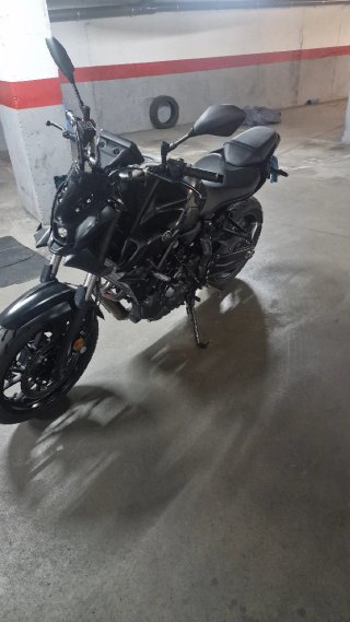 Yamaha MT-07 2024 Negra A2