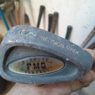 6 Palos de golf . Vendo juntos o por unidades