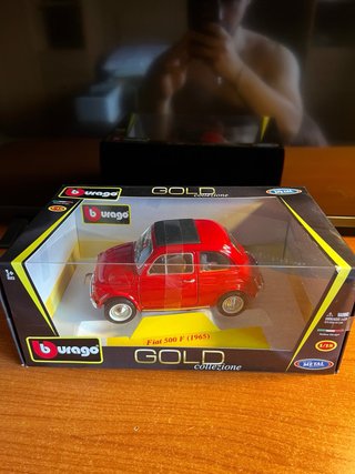 Fiat 500 F 1/18 Bburago
