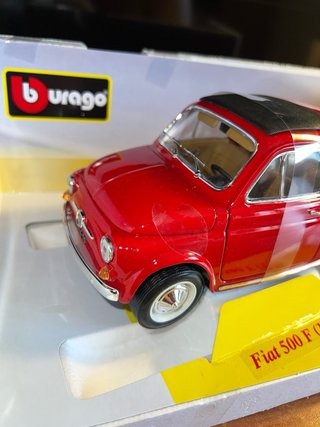 Fiat 500 F 1/18 Bburago