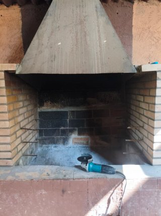 Parrilla Barbacoa Elevable de Hierro
