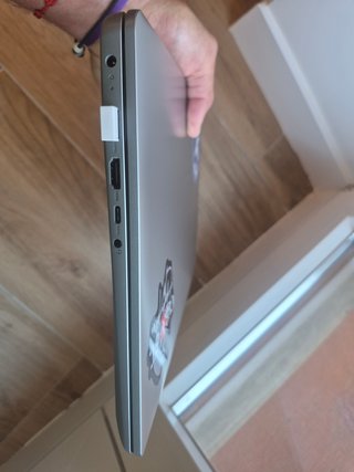 Portátil Lenovo IdeaPad 1 15ADA7 Plata