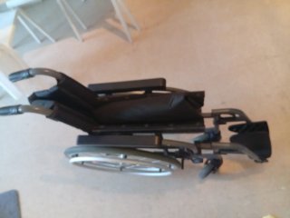 Silla de ruedas S-ECO plegable "Negociable"