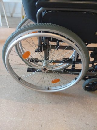 Silla de ruedas S-ECO plegable "Negociable"