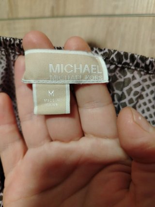 Blusa Michael Kors estampado serpiente