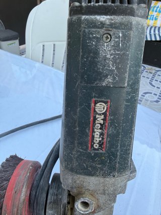 Radial Metabo con cepillo