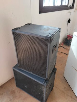 Altavoz Profesional Negro/Gris