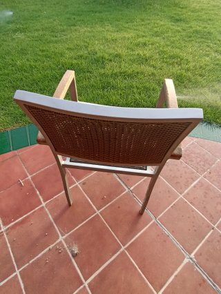 Tavolo da giardino