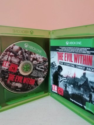 The Evil Within Xbox One - Fighting Chance Pack
