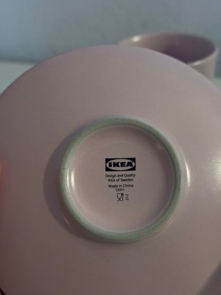 Conjunto 4 tazas y platos IKEA FÄRGKLAR Rosa