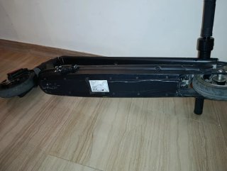 Patinete Eléctrico Negro R6