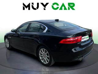 Jaguar XE 2.0 Diesel XE-Pure RWD 132 kW (180 CV)