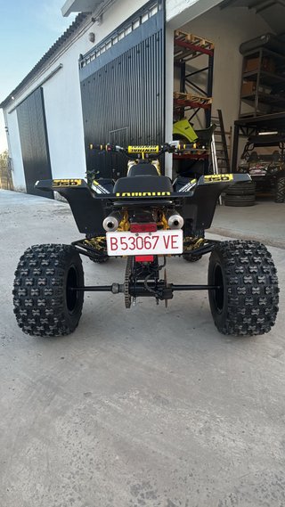 Yamaha Banshee Negro y Amarillo