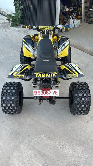 Yamaha Banshee Negro y Amarillo