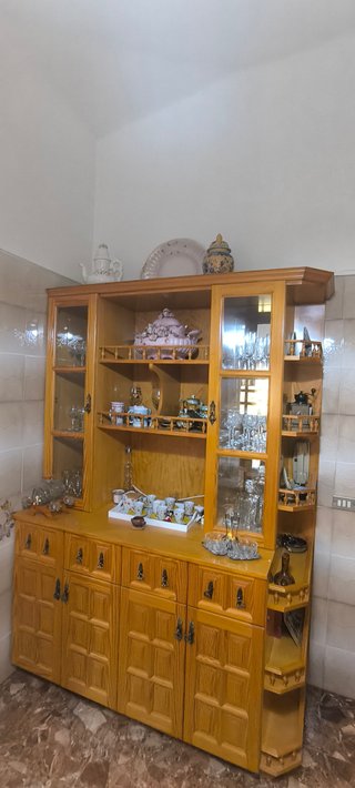 Mueble de cocina madera y cristal
